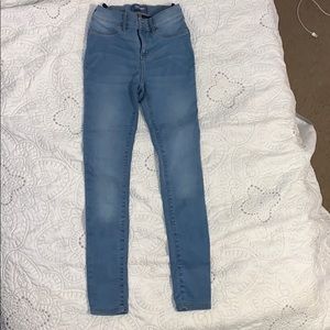 OLD NAVY JEANS